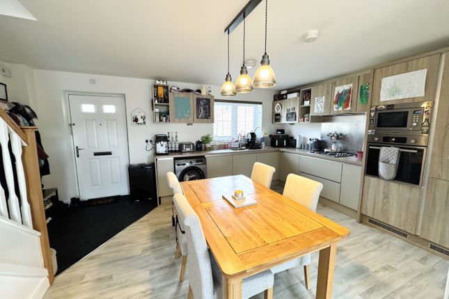 8, Edderacres Walk, Wingate photo 3