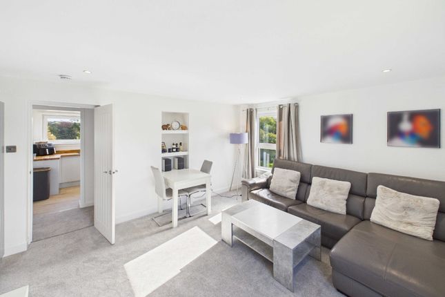 14, 5, Kingsknowe Court, Edinburgh photo 4