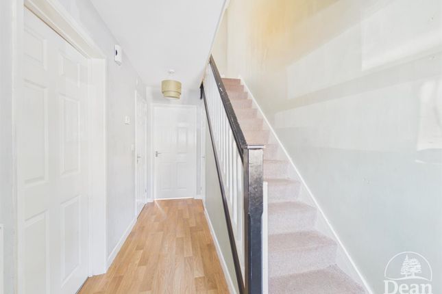 1, Tuffley Court, Mitcheldean photo 3
