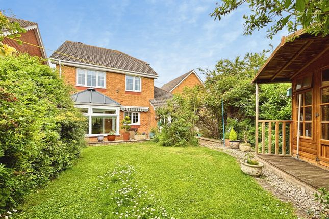 5, Barrington Avenue, Cheltenham photo 2