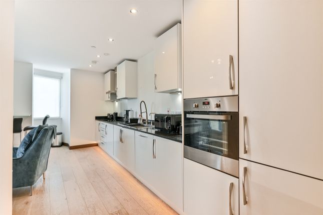 Flat 43, Riverside View 5-, Berkeley Avenue, Berkeley Avenue, Reading photo 3