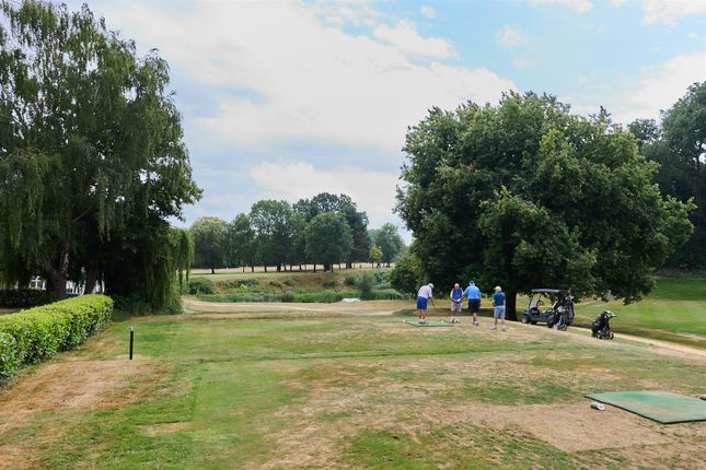 1, Fairways court, Hinckley photo 4