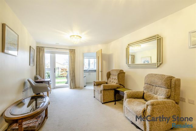 10 Oakhill Place, Overdale, Bedford photo 3
