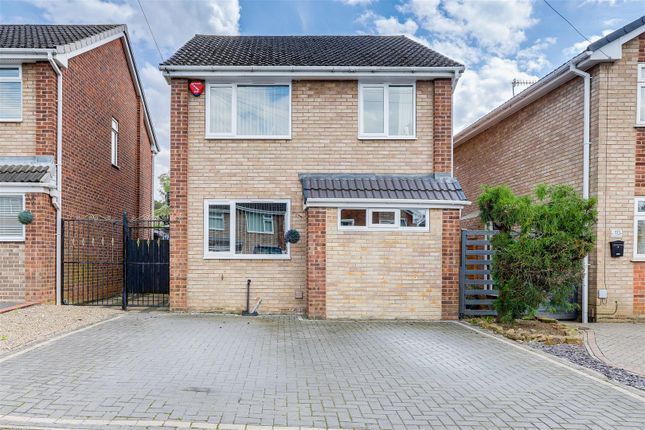 Thumbnail Detached house for sale in Hackworth Close, Newthorpe, Nottinghamshire