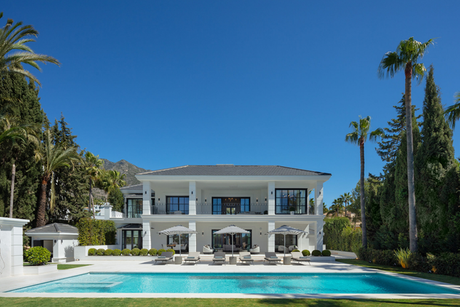 Villa for sale in Street Name Upon Request, Marbella, Es