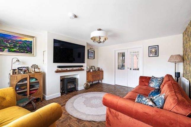 62, Field Avenue, Saxilby photo 4