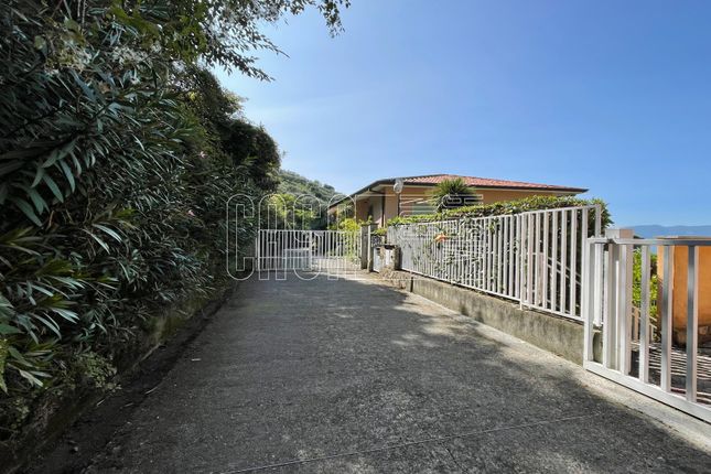 Apartment for sale in Via Carbognano III Traversa, Lerici, La Spezia, Liguria, Italy