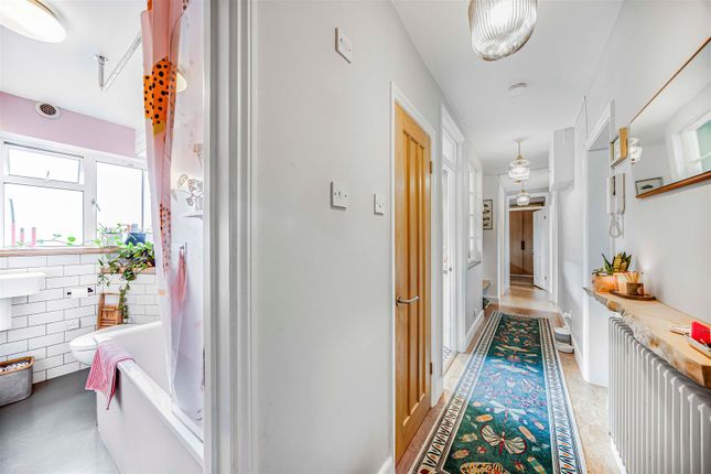 Flat for sale in Kelland Close, Park Road, London