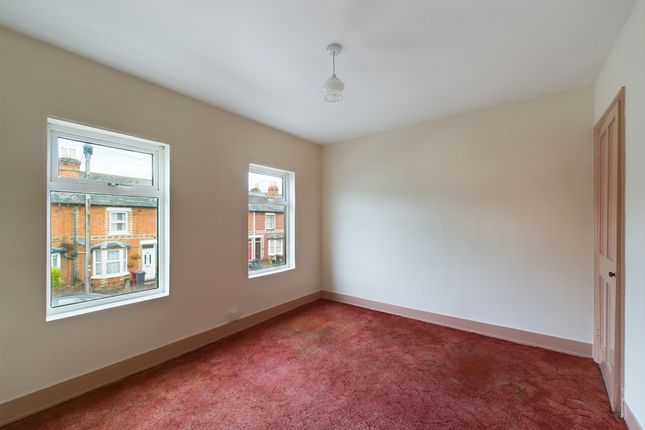 Terraced house for sale in Connaught Road, Reading, Reading