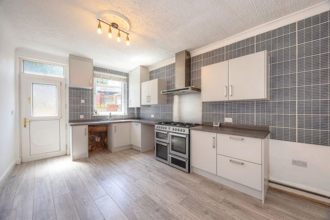 21, Mottram Street, Barnsley photo 4