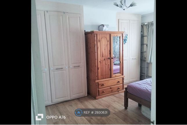 Traherne Close, Hitchin photo 4