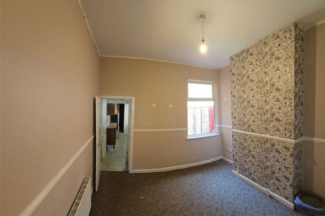 41, Farnham Road, Birmingham photo 4