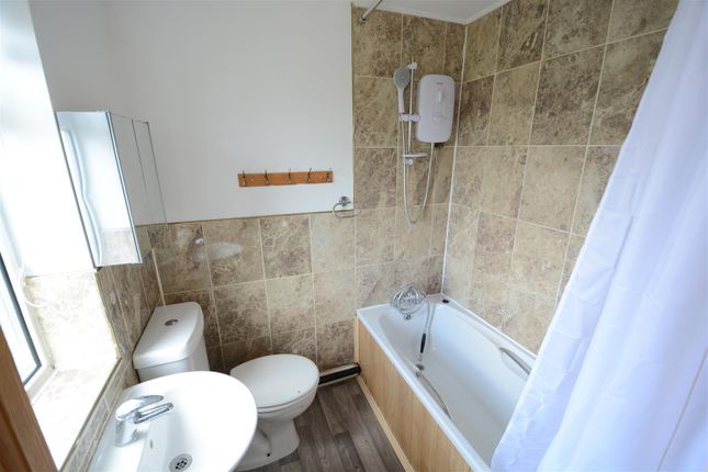 33, Eden Avenue, Selby photo 5