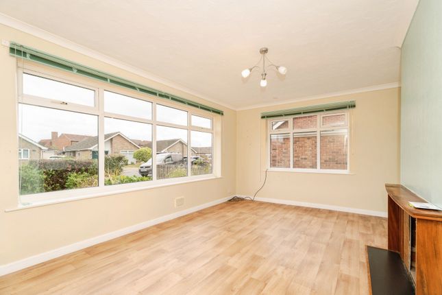 27, Warren Drive, Norfolk photo 4