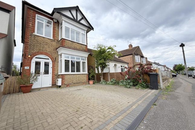 3-bed house on 140, Hampton Road, London, £600,000