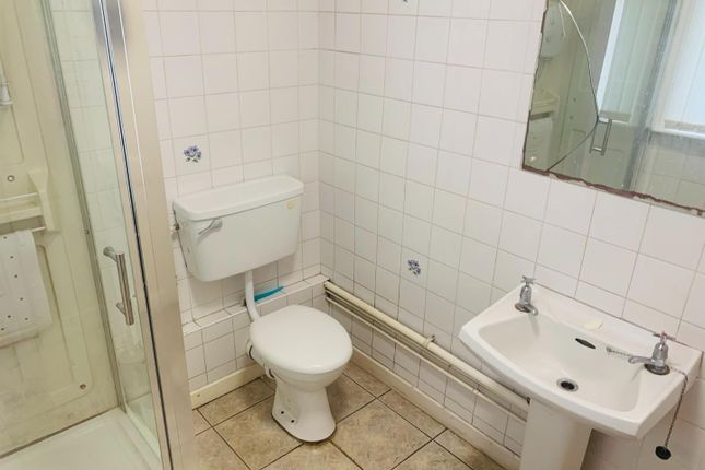 Room 4, 18, Church Road, Liverpool photo 4