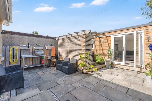 14a Campview, Dalkeith photo 4