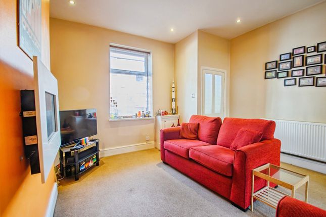 10, Bain Street, Lancashire photo 4