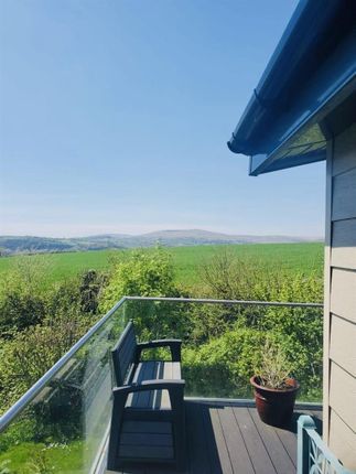 6, The Meadows, Avonwick photo 5