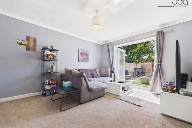 15 Atherton Road, Lancaster photo 2