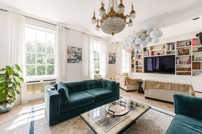 Thumbnail Flat to rent in Warwick Square, Pimlico