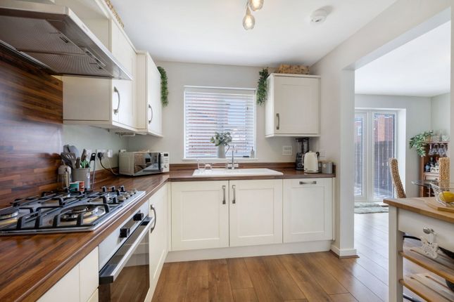 23, Akenshaw Drive, Whitley Bay photo 4