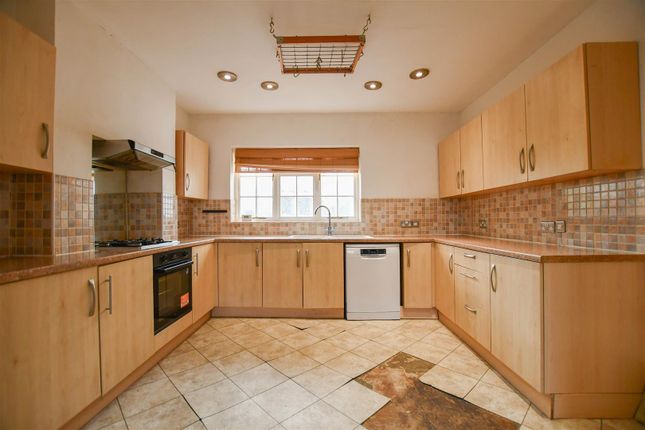 65, Exeter Road, Newmarket photo 2