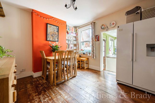 66 Avenue Road, Norwich photo 2