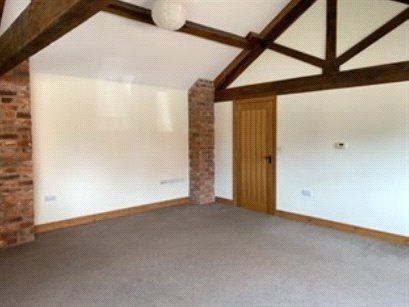 3, Edderton Barns, Welshpool photo 2