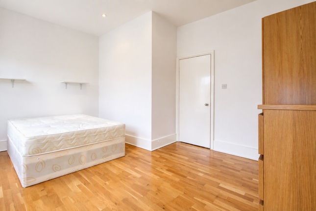 B 7, Pakeman Street, London photo 5