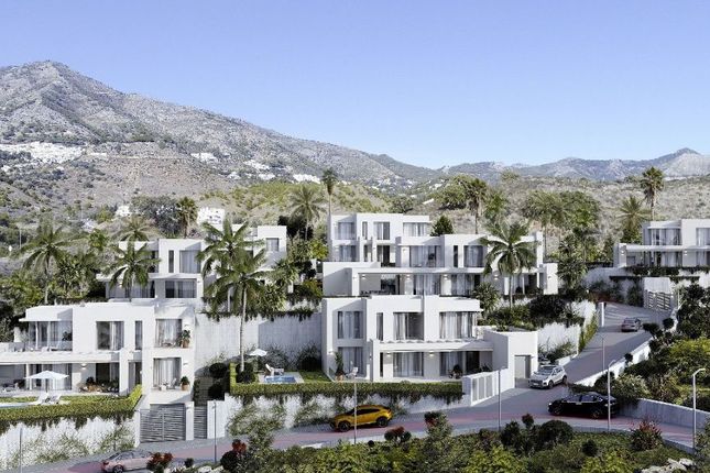 Thumbnail Villa for sale in Mijas, Málaga, Andalusia, Spain