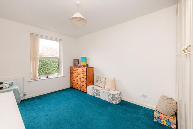 Flat for sale in Harlow Road, High Wycombe