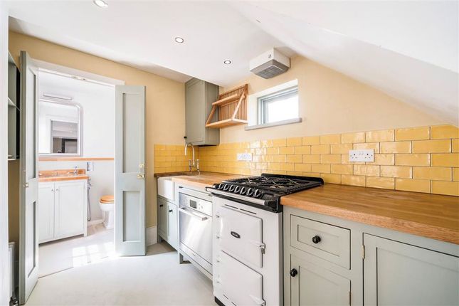 Ground Floor Flat, 113, Beaufort Street, London photo 3