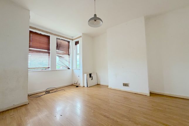 140, Gorsebrook Road, Wolverhampton photo 3