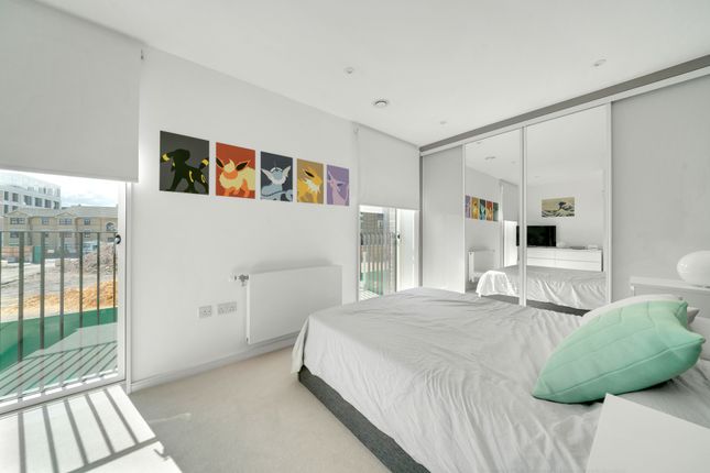 Flat for sale in Clift House, Colville Street, Hoxton