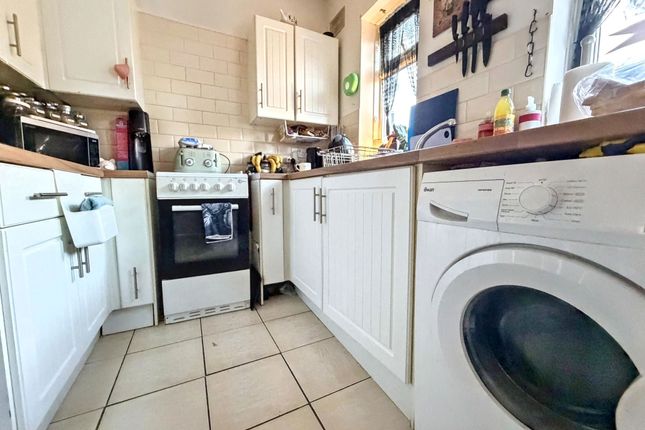 19, Hardwick Street, Hartlepool photo 4
