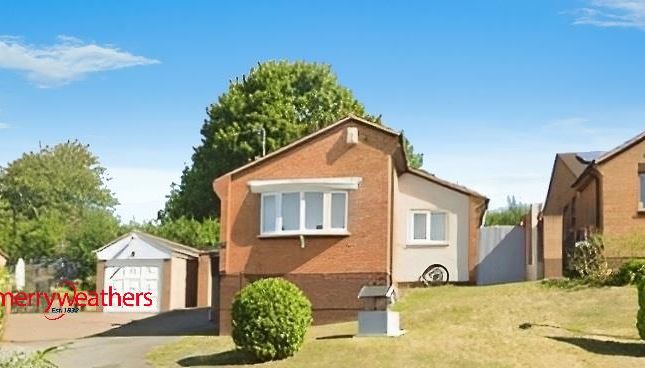 Detached bungalow for sale in Oakbank Close, Swinton, Mexborough