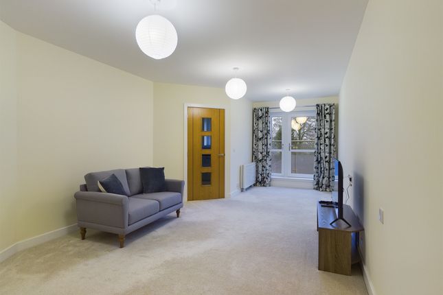 Flat for sale in 34 Darroch Gate, Coupar Angus Road, Blairgowrie, Perthshire