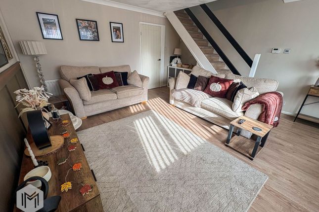 6 Dove Close, Warrington photo 3