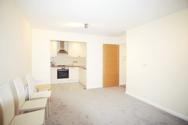 45 Avian avenue Frogmore, St' Albans photo 4
