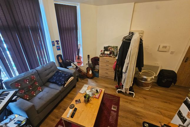 11-13, Demesne Road, Manchester photo 5