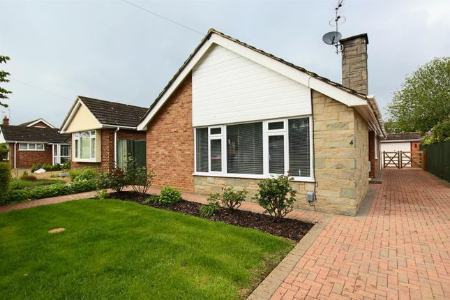 3-bed house on 4, Fontwell Close, Maidenhead, £2,250/mo