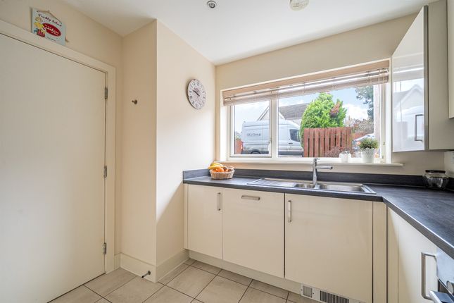 36b, Switchback Road South, Maidenhead photo 4