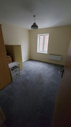 Flat for sale in Woodsome Park, Woolton, Liverpool