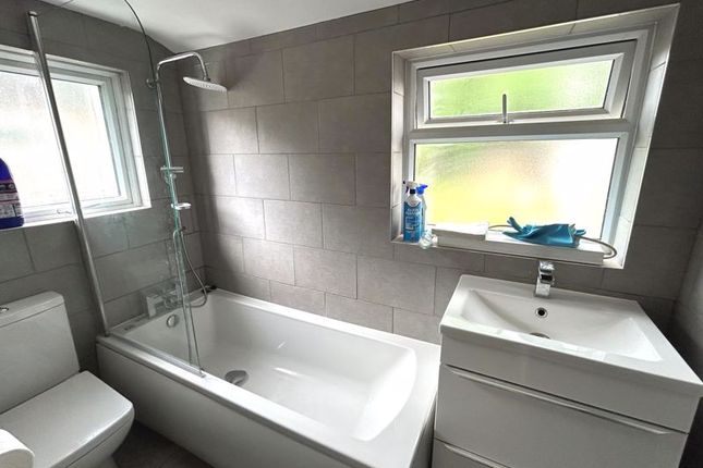 1, Thornton Road, Potters Bar photo 4