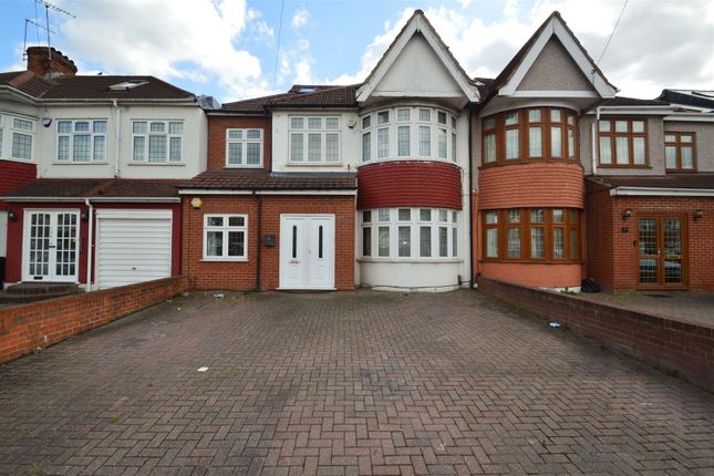 Thumbnail Terraced house for sale in Clayhall Avenue, Clayhall