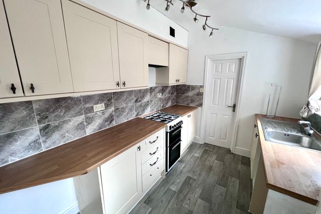 End terrace house to rent in Campbell Street, Langley Mill, Nottingham