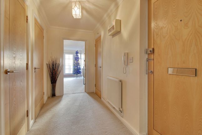 Flat for sale in Chatham Green, Chatham Court