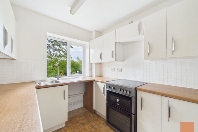 4, Penhaligon Court, Truro photo 4