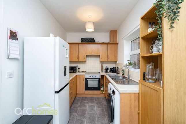 19 Brookfield Apts Leigh Road, Atherton, Manchester photo 2